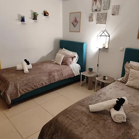 δροσιά * 纳夫普利翁