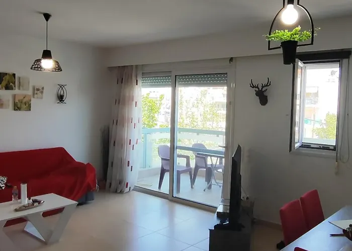 δροσιά * 纳夫普利翁